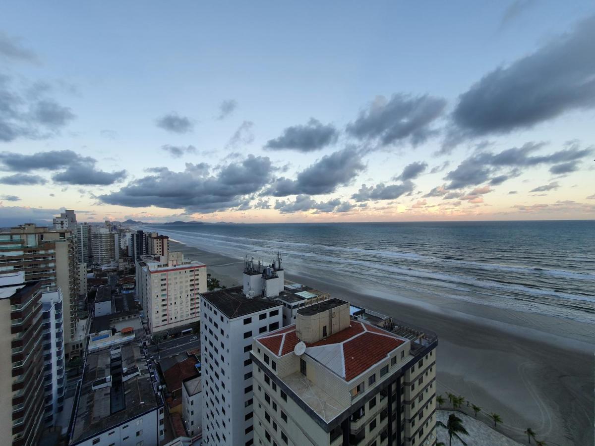Lindo Apartamento Pe Na Areia Praia Grande  Exterior photo