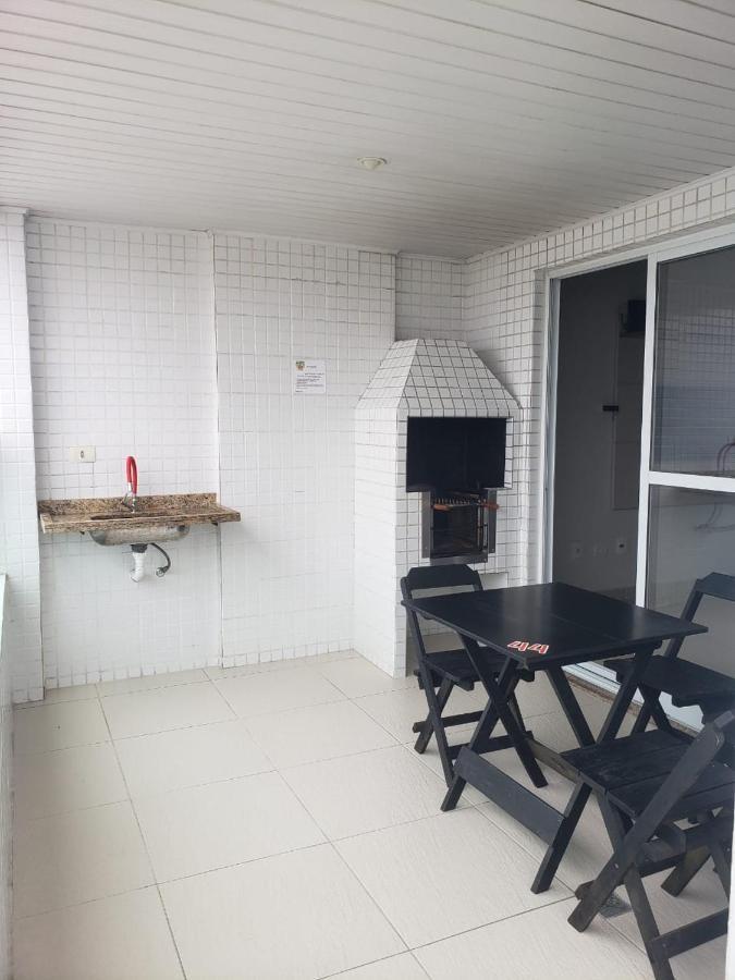 Lindo Apartamento Pe Na Areia Praia Grande  Exterior photo